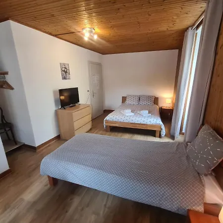 Restaurant La Poste Отель Сен-Серг